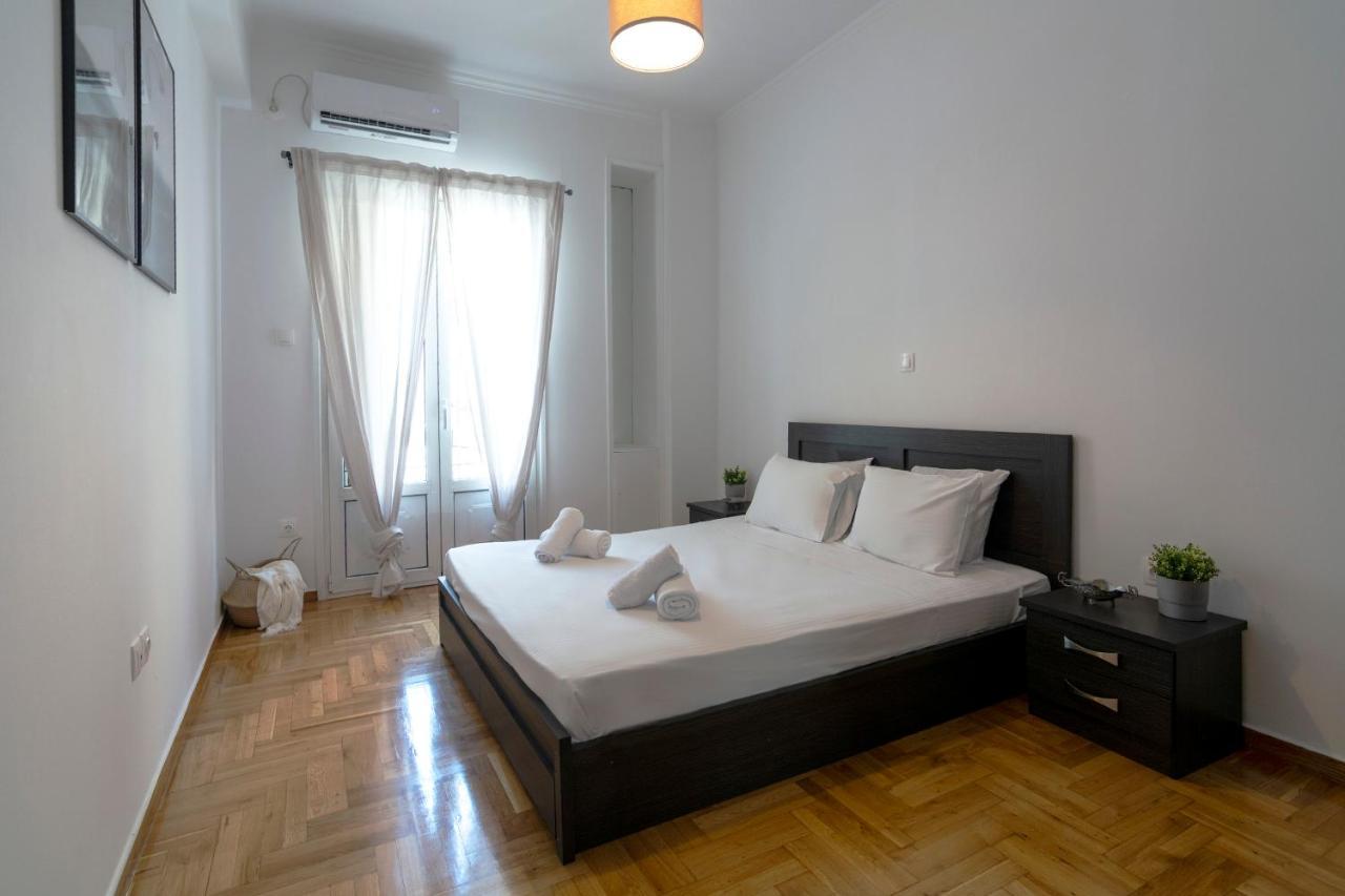 Modern 2Bd Apt In Athens , 3-Min Metro Exterior foto